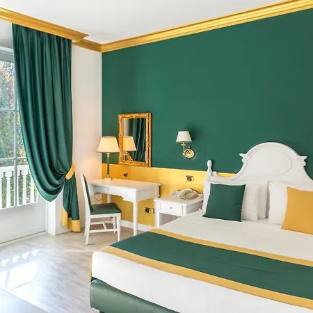 Hotell Gardaland 3*