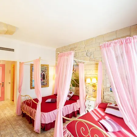 Gardaland Hotell 3*
